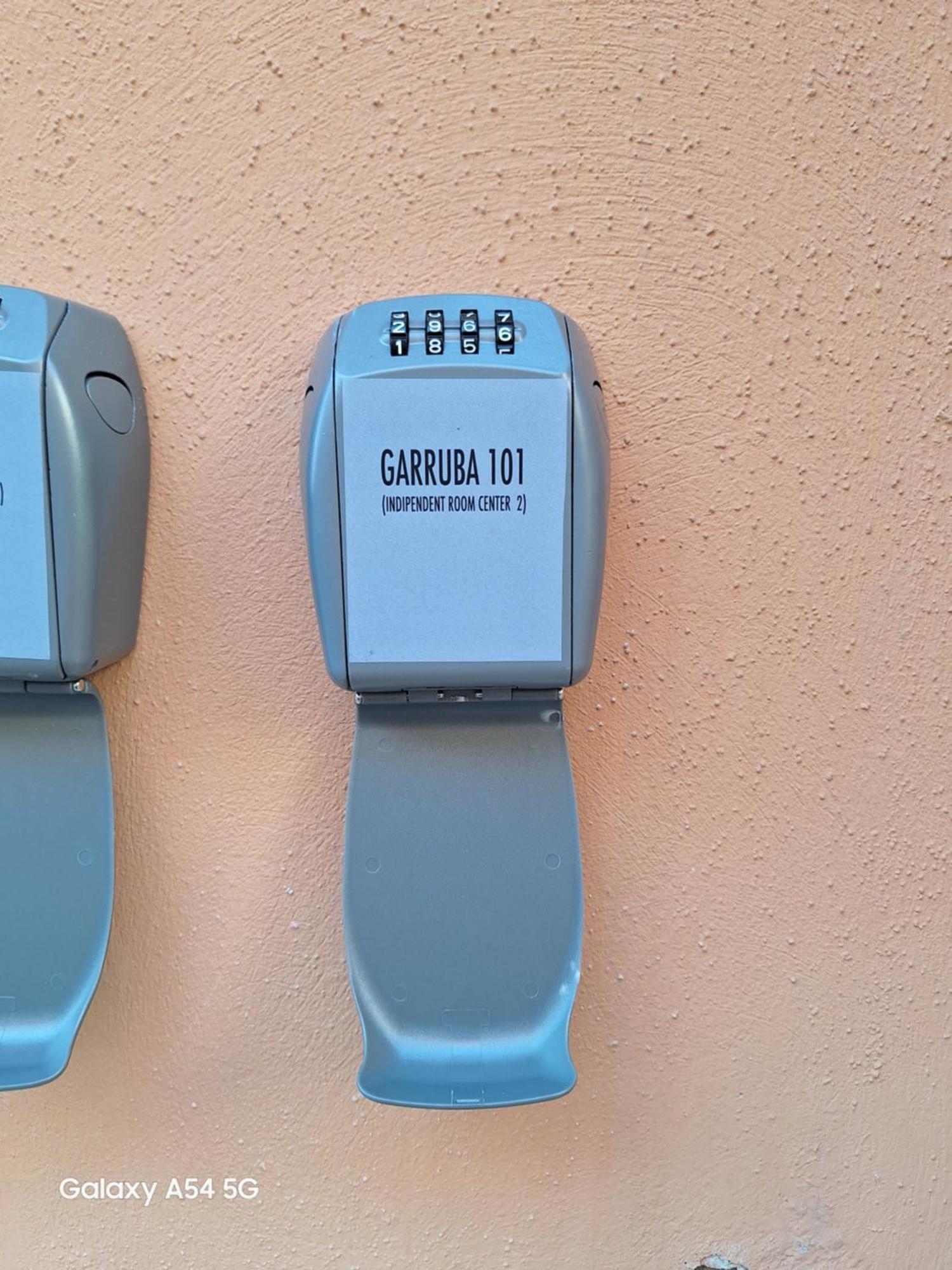 Garruba 101 Hotel Bari Exterior foto