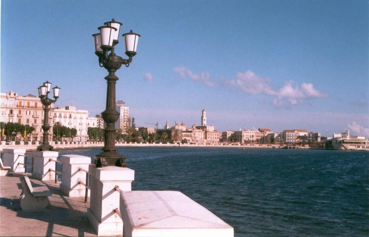 Garruba 101 Hotel Bari Exterior foto